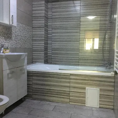 Apartament *